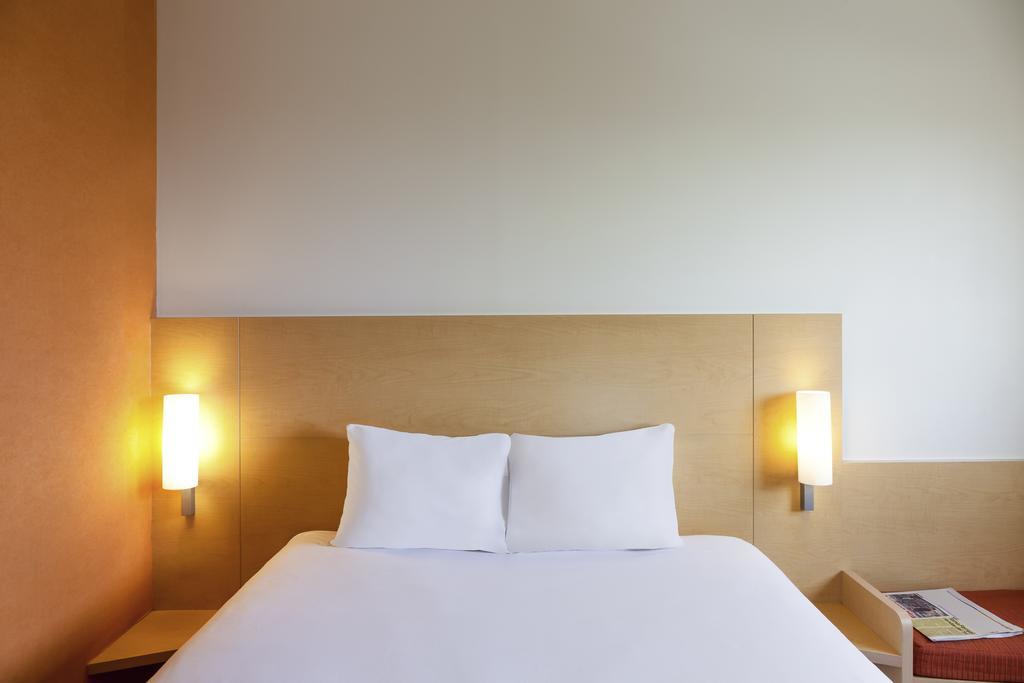Ibis Carlisle City Centre Екстериор снимка