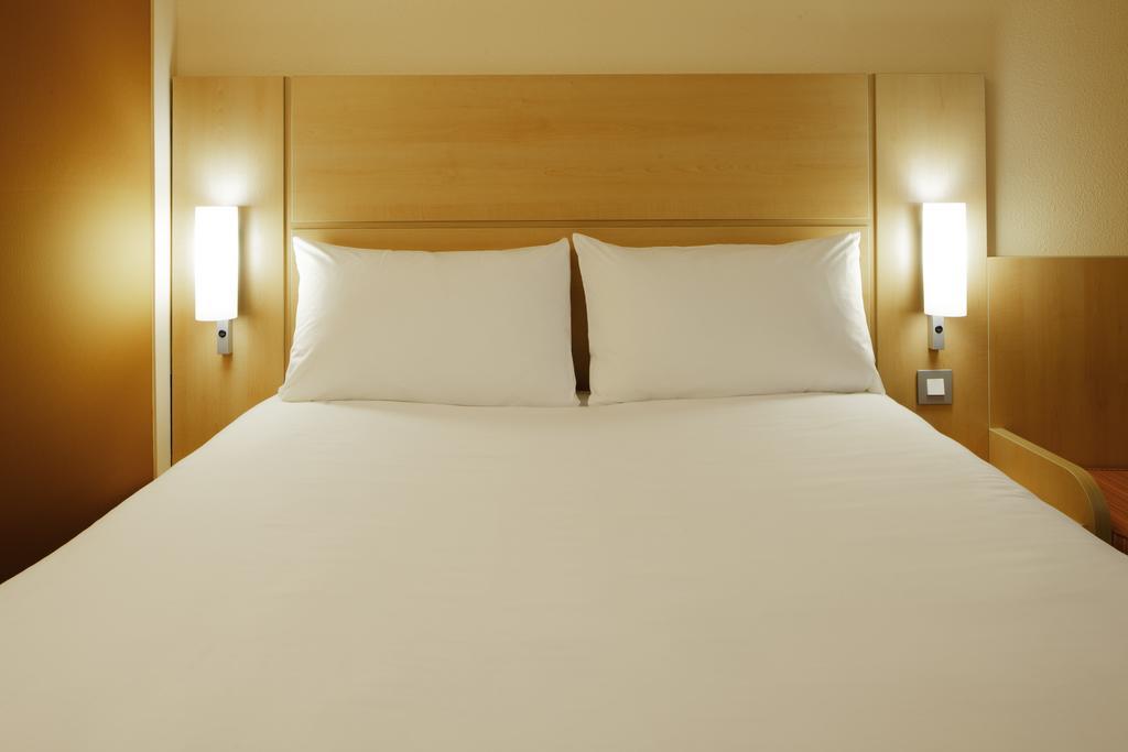 Ibis Carlisle City Centre Екстериор снимка
