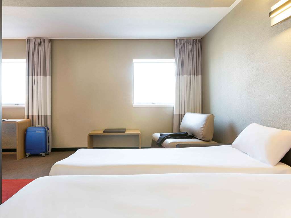 Ibis Carlisle City Centre Стая снимка